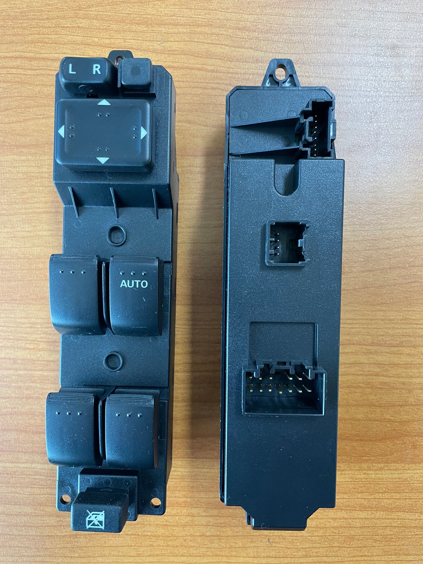 MAZDA6 GH RHF SWITCH
